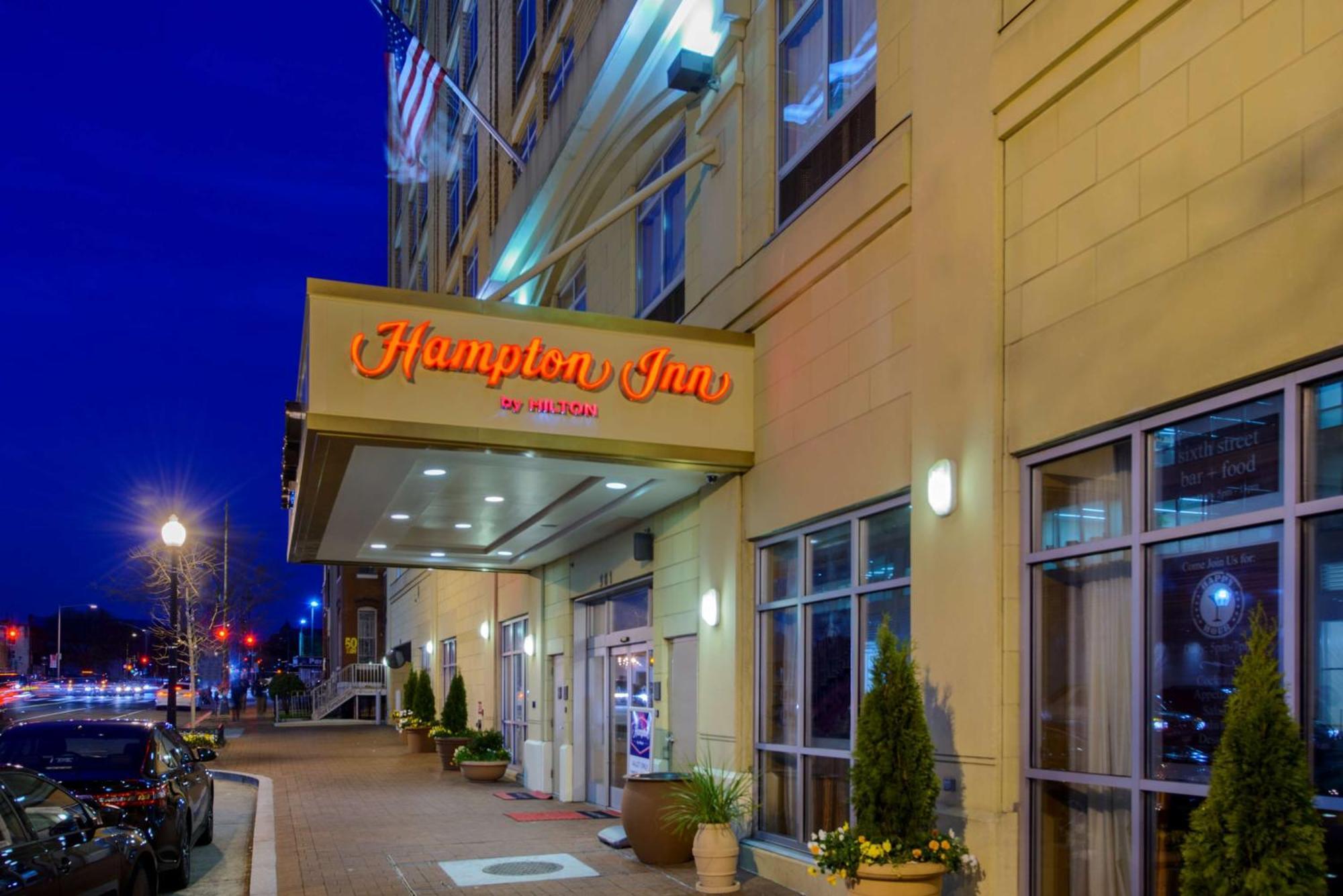 Hampton Inn Washington Dc - Convention Center Exterior photo